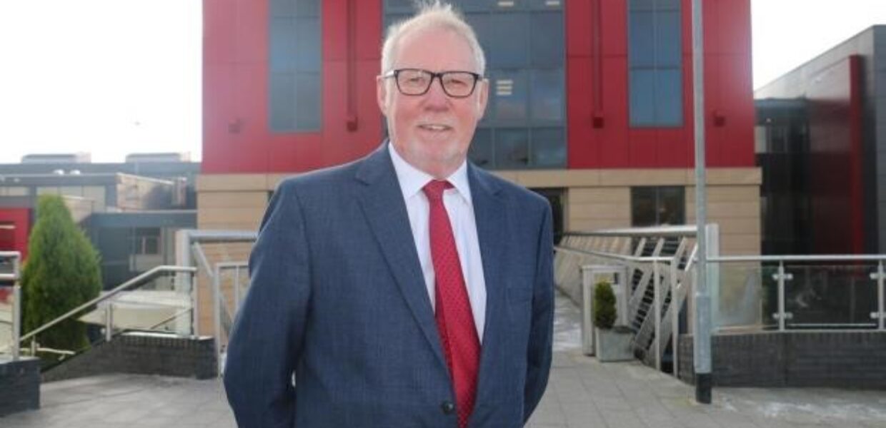 profile picture of sean lyons